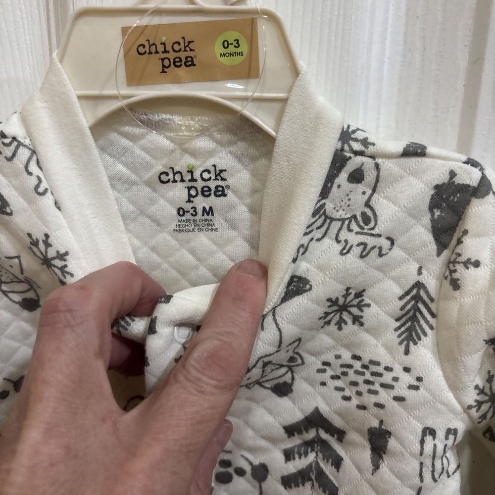 Simple joys by Carters 0-3 months Winter Theme  sleeper - Picture 4 of 6